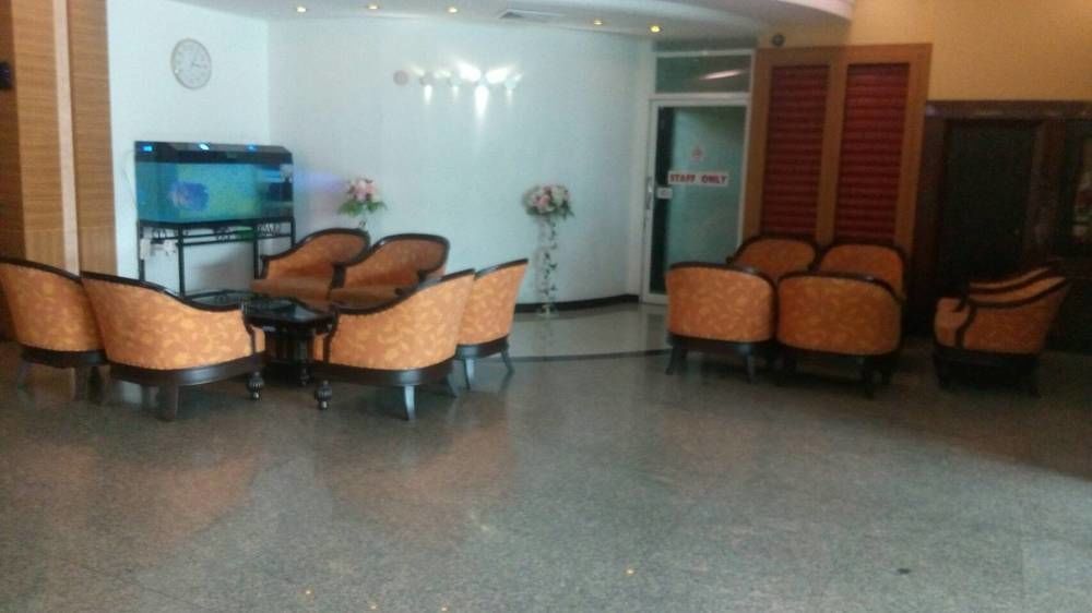 Bp Grand Suite Hotel Hat Yai Bagian luar foto
