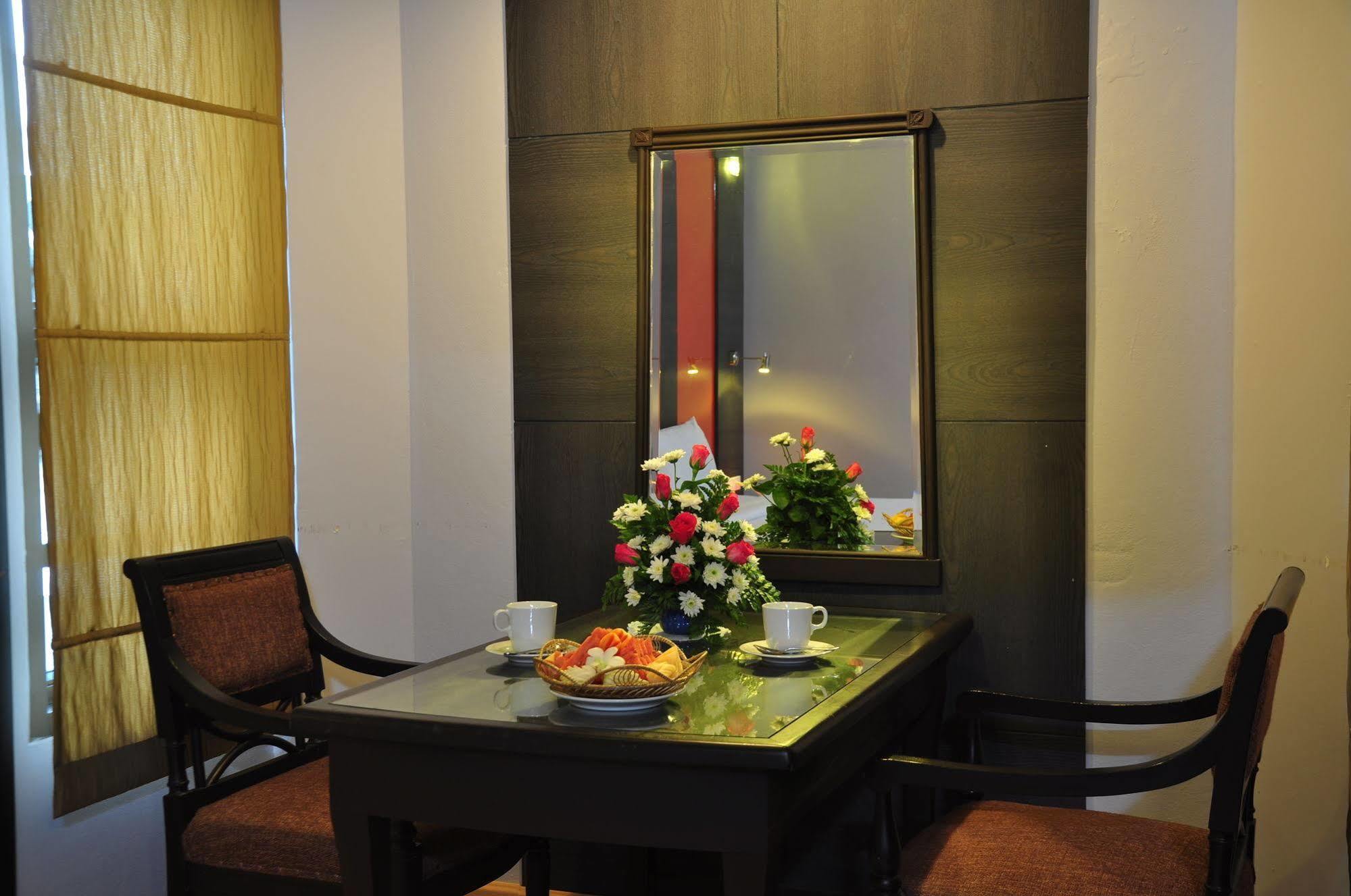 Bp Grand Suite Hotel Hat Yai Bagian luar foto